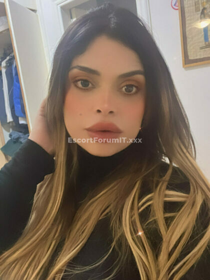 incontri escort massa carrara